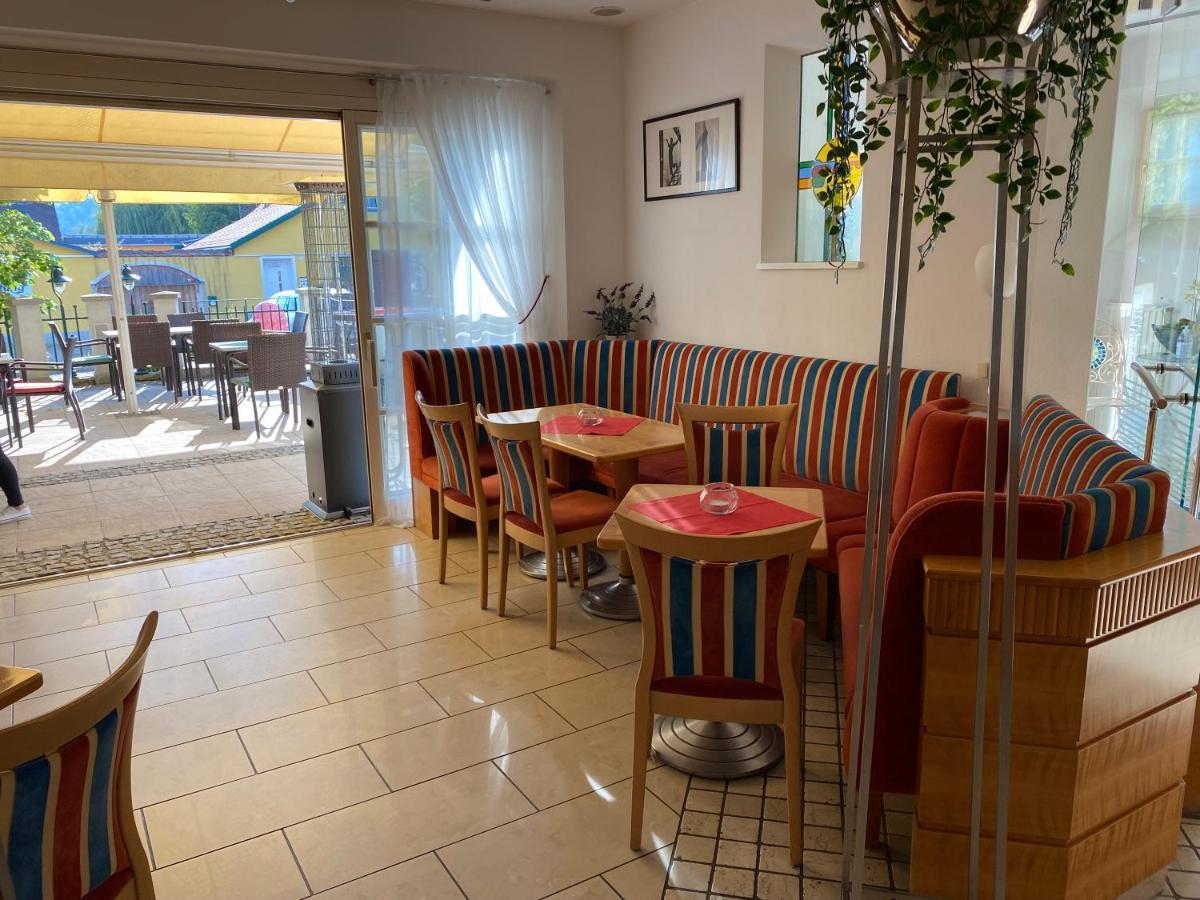 Готель Landcafe Auszeit Albersdorf Екстер'єр фото