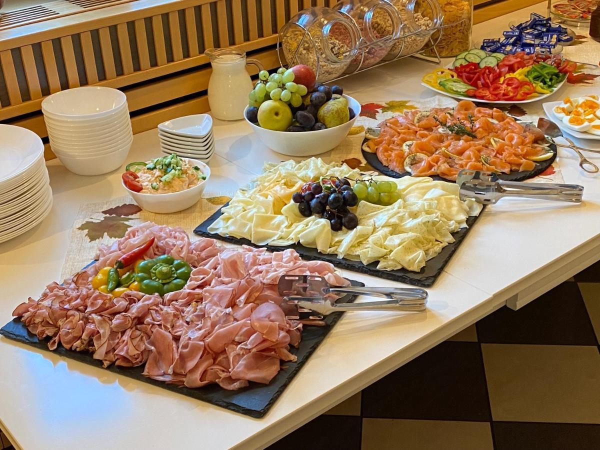 Готель Landcafe Auszeit Albersdorf Екстер'єр фото