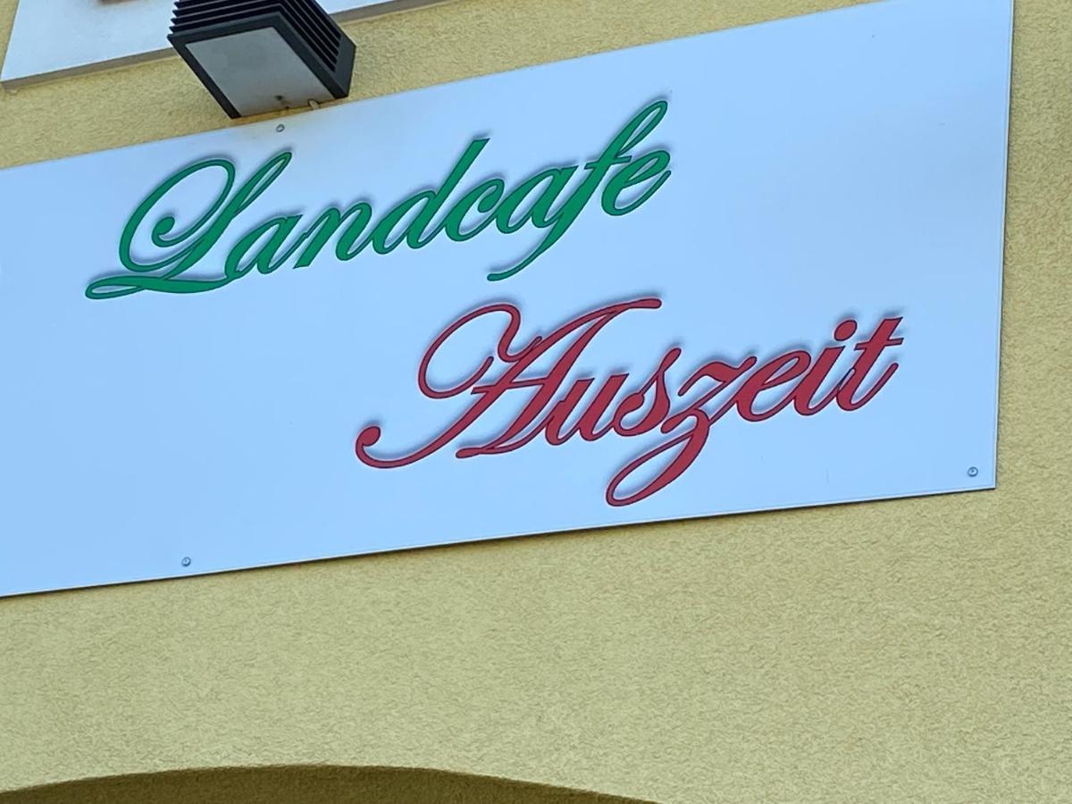Готель Landcafe Auszeit Albersdorf Екстер'єр фото